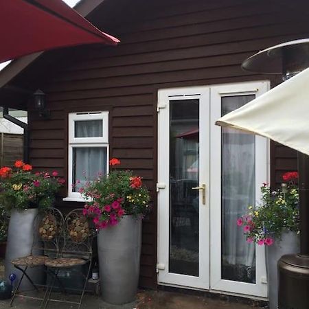 Appartement In The Heart Of Chichester Extérieur photo